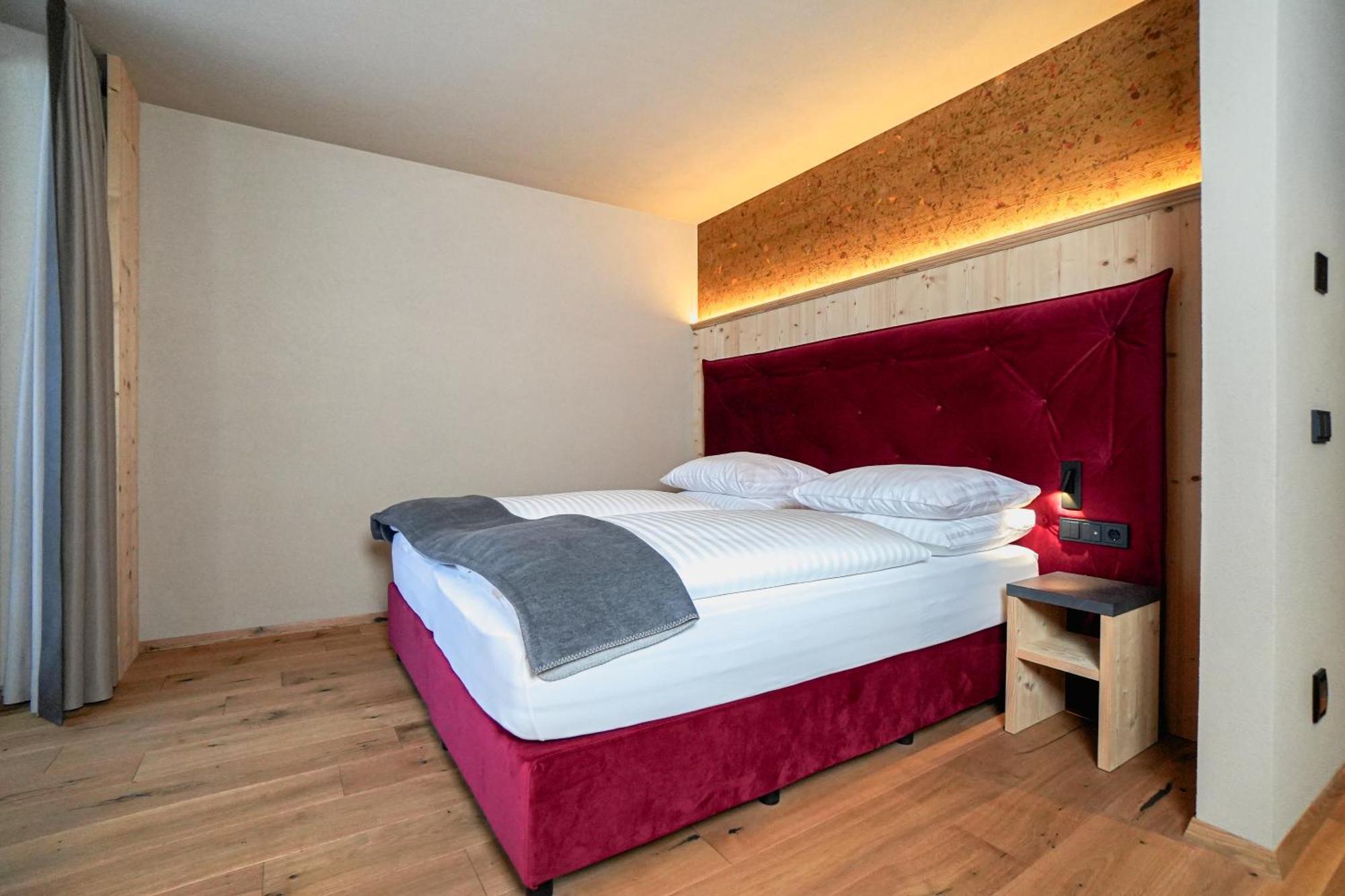 Hotel Pozzamanigoni Sëlva Buitenkant foto