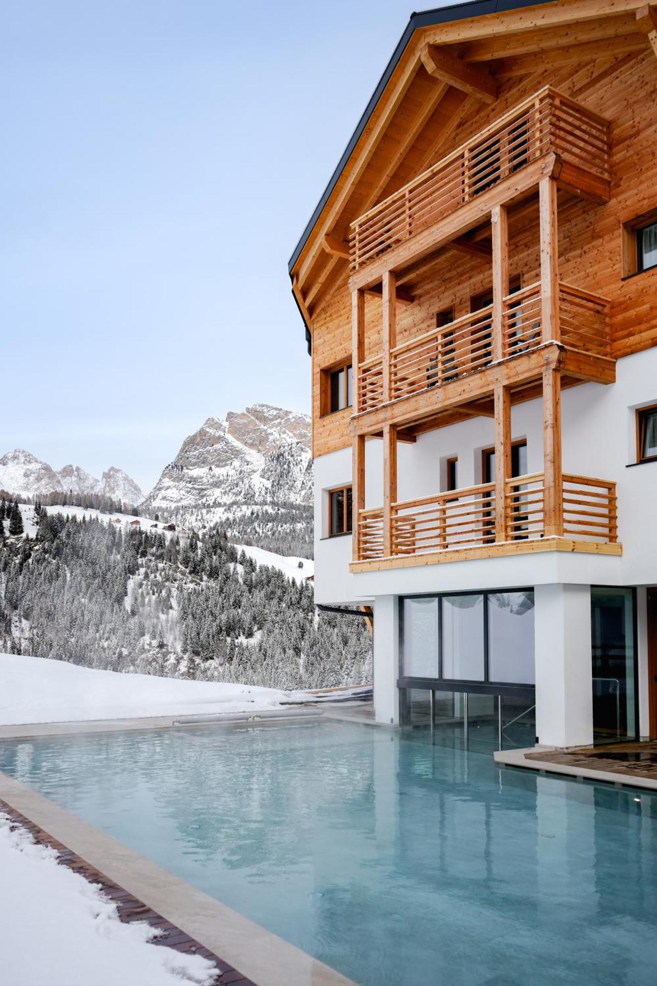 Hotel Pozzamanigoni Sëlva Buitenkant foto